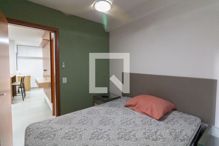Quarto 1 de apartamento para alugar com 2 quartos, 48m² em Ferreira, São Paulo