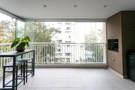 Varanda de apartamento à venda com 2 quartos, 107m² em Vila Andrade, São Paulo