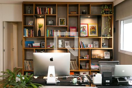 Sala de apartamento à venda com 2 quartos, 107m² em Vila Andrade, São Paulo