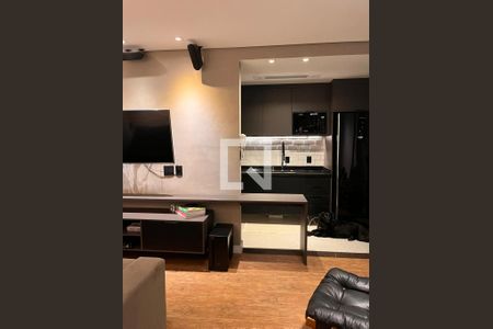 Sala de apartamento à venda com 2 quartos, 65m² em Vila Dom Pedro I, São Paulo