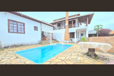 Piscina de casa para alugar com 5 quartos, 415m² em Lundcéia, Lagoa Santa
