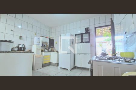 Cozinha de casa para alugar com 5 quartos, 415m² em Lundcéia, Lagoa Santa
