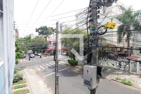 Studio - Sala / Quarto Vista de apartamento à venda com 1 quarto, 35m² em Bela Vista, Porto Alegre