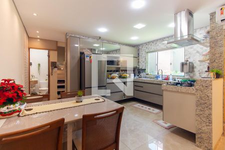 Cozinha de casa à venda com 6 quartos, 350m² em Vila Bancaria, São Paulo