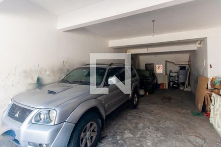 Garagem de casa à venda com 6 quartos, 350m² em Vila Bancaria, São Paulo