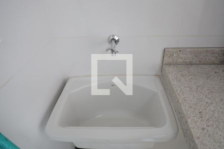 Área de Serviço de apartamento para alugar com 3 quartos, 90m² em Setor Coimbra, Goiânia