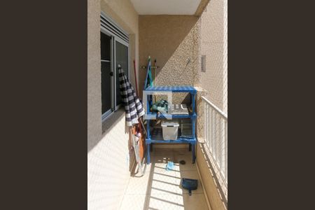 Sala - Varanda de apartamento para alugar com 3 quartos, 67m² em Parque São Lourenço, São Paulo