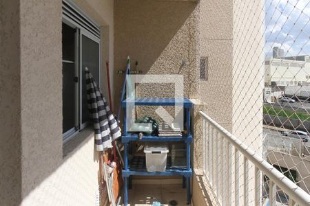 Sala - Varanda de apartamento para alugar com 3 quartos, 67m² em Parque São Lourenço, São Paulo