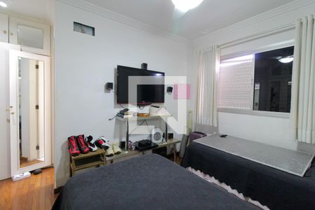 Suíte 2 de apartamento para alugar com 5 quartos, 210m² em Indianópolis, São Paulo