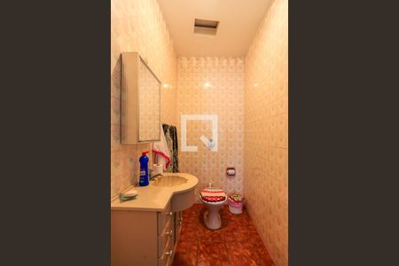 Banheiro de casa à venda com 3 quartos, 270m² em Vila Indiana, São Paulo