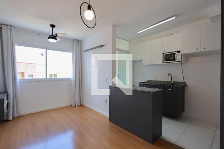 Sala de apartamento para alugar com 2 quartos, 43m² em Santa Teresinha, São Paulo