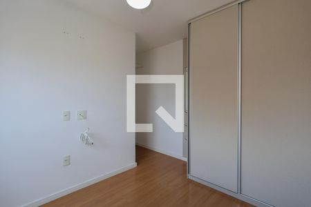 Quarto 1 de apartamento para alugar com 2 quartos, 43m² em Santa Teresinha, São Paulo