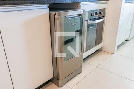 Área de Serviço de apartamento para alugar com 2 quartos, 96m² em Alphaville Empresarial, Barueri