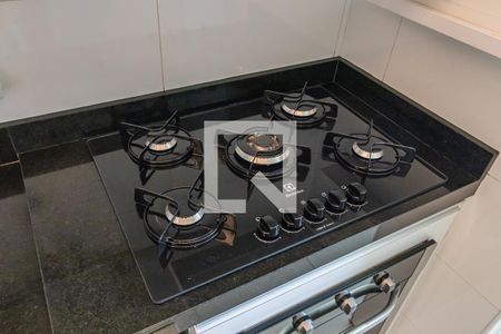 Cozinha de apartamento para alugar com 2 quartos, 96m² em Alphaville Empresarial, Barueri
