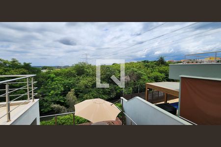 Vista de casa de condomínio à venda com 3 quartos, 275m² em Loteamento Alphaville Campinas, Campinas