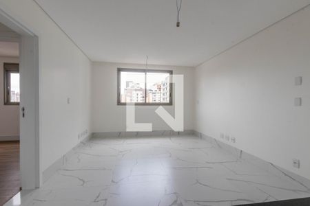 Sala de apartamento à venda com 2 quartos, 66m² em Santo Agostinho, Belo Horizonte