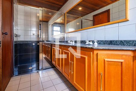 Suíte 1 - Banheiro de apartamento à venda com 4 quartos, 192m² em Vila Madalena, São Paulo