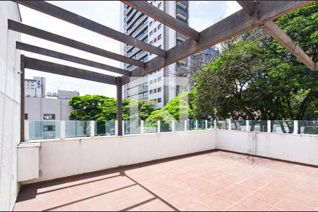 Varanda de casa à venda com 7 quartos, 314m² em Serra, Belo Horizonte