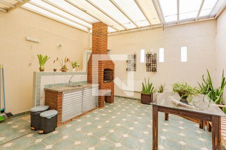 Quintal/Churrasqueira de casa à venda com 3 quartos, 220m² em Vila Vera, São Paulo