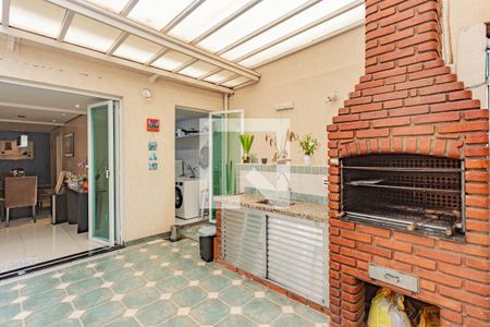 Quintal/Churrasqueira de casa à venda com 3 quartos, 220m² em Vila Vera, São Paulo