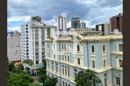 Vista da Suite de apartamento para alugar com 4 quartos, 400m² em Funcionários, Belo Horizonte