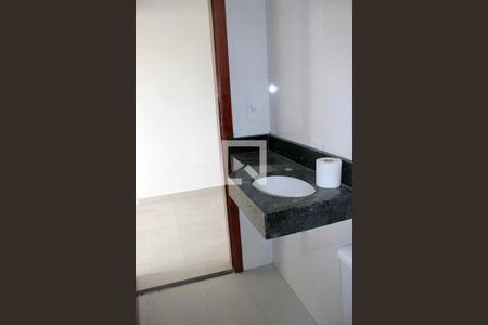 Banheiro do Quarto de casa à venda com 3 quartos, 260m² em Jardim Santa Clara, Guarulhos