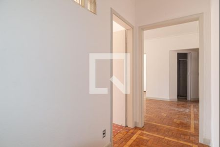 Sala - Corredor de apartamento à venda com 2 quartos, 124m² em Bela Vista, São Paulo