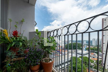 Sacada de apartamento à venda com 2 quartos, 55m² em Vila Guarani (zona Sul), São Paulo