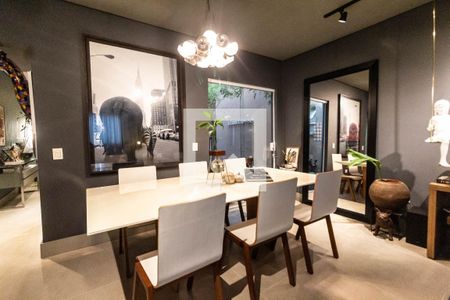 Sala de jantar de casa à venda com 3 quartos, 150m² em Vila Mariza Mazzei, São Paulo