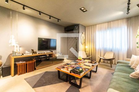 Sala de casa à venda com 3 quartos, 150m² em Vila Mariza Mazzei, São Paulo