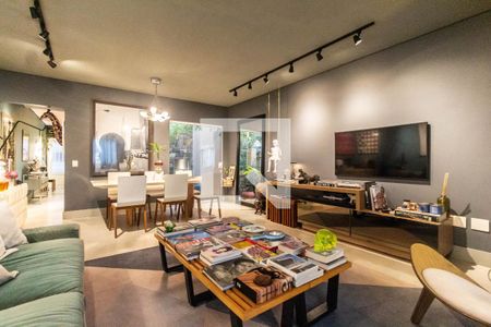 Sala de casa à venda com 3 quartos, 150m² em Vila Mariza Mazzei, São Paulo