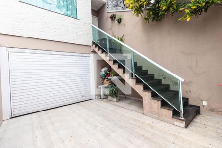 Garagem de casa à venda com 3 quartos, 150m² em Vila Mariza Mazzei, São Paulo