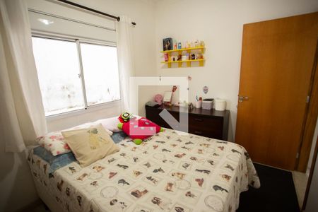 QUARTO 3 de casa à venda com 3 quartos, 150m² em Vila Mariza Mazzei, São Paulo