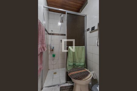 Banheiro de apartamento à venda com 1 quarto, 40m² em Jardim Dona Leopoldina, Porto Alegre