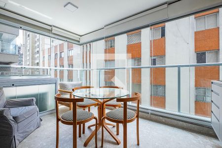 Sala/Cozinha - Varanda de apartamento para alugar com 2 quartos, 64m² em Paraíso, São Paulo