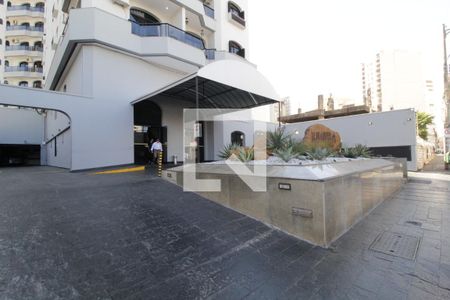 Fachada de apartamento para alugar com 1 quarto, 54m² em Centro, Uberlândia