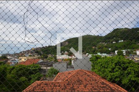 Vista da Sala de apartamento para alugar com 2 quartos, 90m² em Praça Seca, Rio de Janeiro