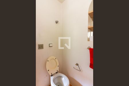 Lavabo Sala  de casa à venda com 3 quartos, 300m² em City Bussocaba, Osasco