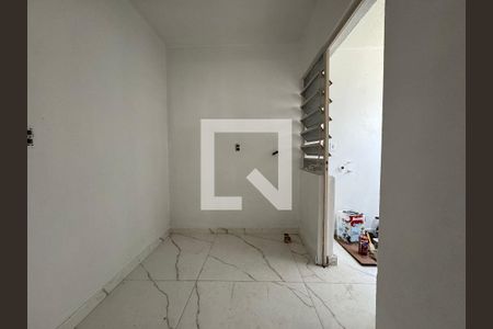 Cozinha de apartamento para alugar com 2 quartos, 42m² em Rio dos Sinos, São Leopoldo