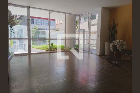 Área comum de apartamento para alugar com 4 quartos, 337m² em Higienópolis, São Paulo