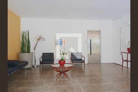 Área comum de apartamento para alugar com 4 quartos, 337m² em Higienópolis, São Paulo