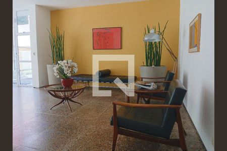 Área comum de apartamento para alugar com 4 quartos, 337m² em Higienópolis, São Paulo