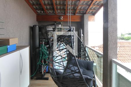 Varanda de casa à venda com 3 quartos, 180m² em Vila Lucia, São Paulo