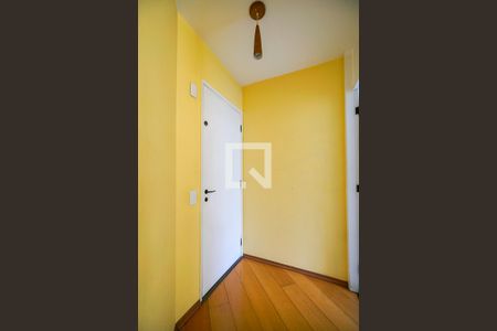 Entrada de apartamento para alugar com 2 quartos, 61m² em Jardim Textil, São Paulo