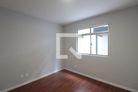 Suite de apartamento à venda com 3 quartos, 241m² em Castelo, Belo Horizonte