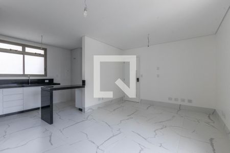 Sala de apartamento à venda com 2 quartos, 66m² em Santo Agostinho, Belo Horizonte