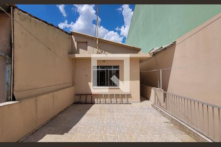 Area externa de casa à venda com 2 quartos, 139m² em Jardim Cambui, Santo André