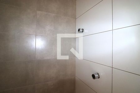 Banheiro de apartamento para alugar com 1 quarto, 33m² em Jardim Algarve, Viamão