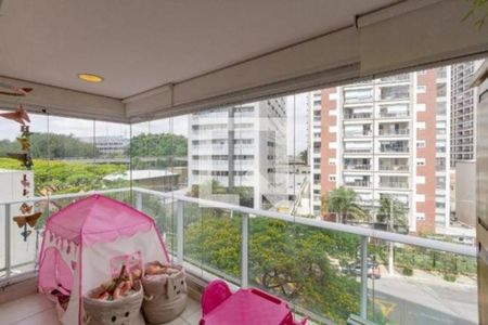 Apartamento à venda com 1 quarto, 50m² em Campo Belo, São Paulo