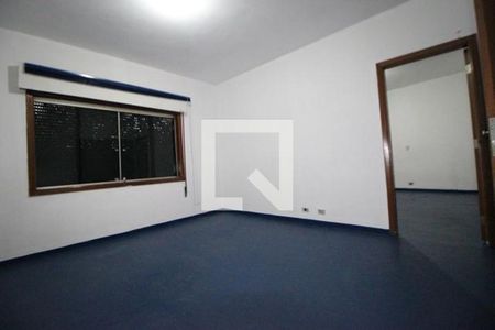 Casa à venda com 4 quartos, 300m² em Campo Belo, São Paulo